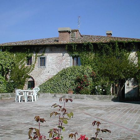 Agriturismo Poggio Ai Grilli Villa Gambassi Terme Exterior photo