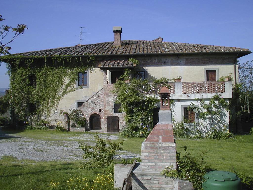 Agriturismo Poggio Ai Grilli Villa Gambassi Terme Exterior photo